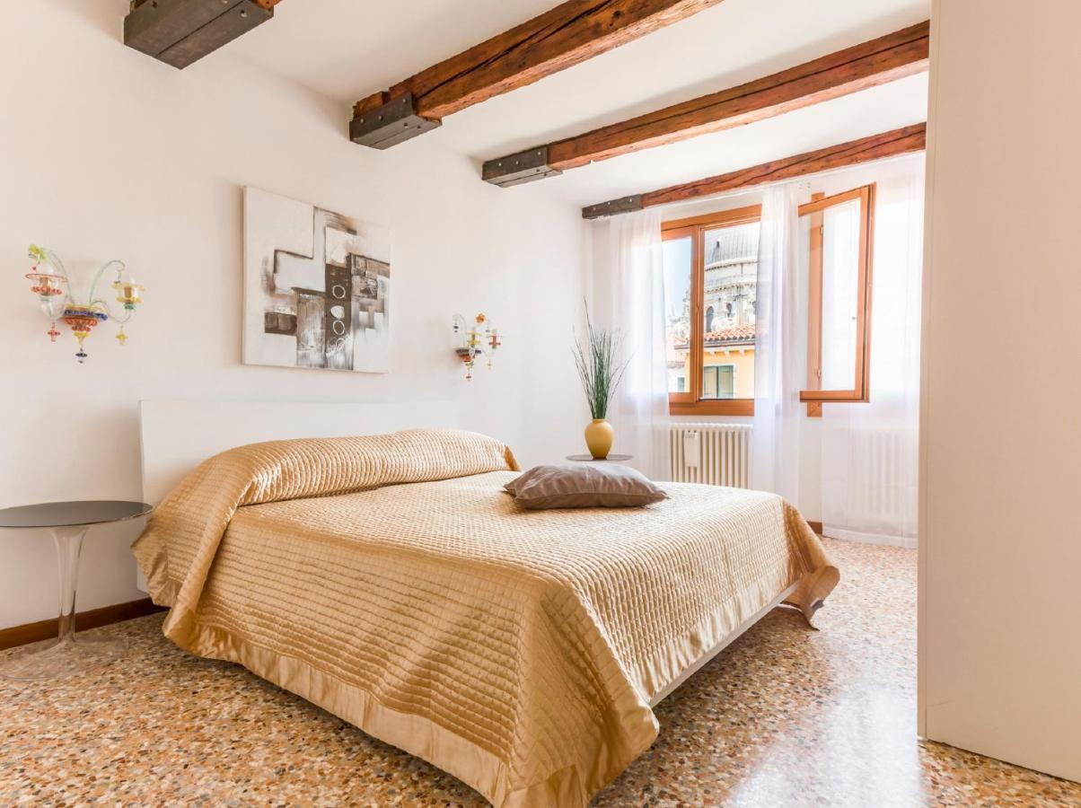 Dorsoduro Charme Apartments By Wonderful Italy Venice Exterior photo